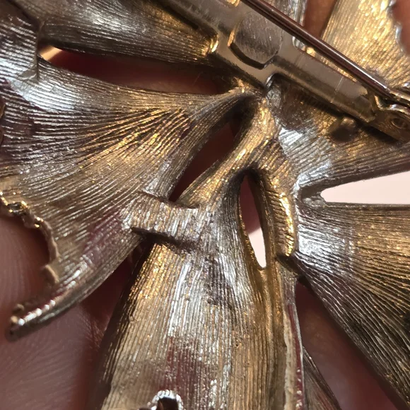 Vintage brooch abstract silver tone pin leaf leaves nature jewelry - Picture 4 of 10